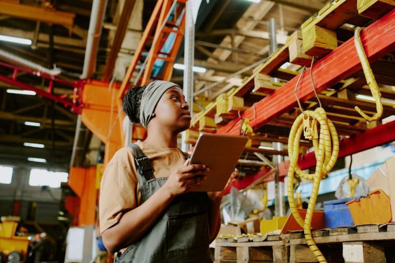 6 Inventory Visibility Challenges and How to Overcome Them